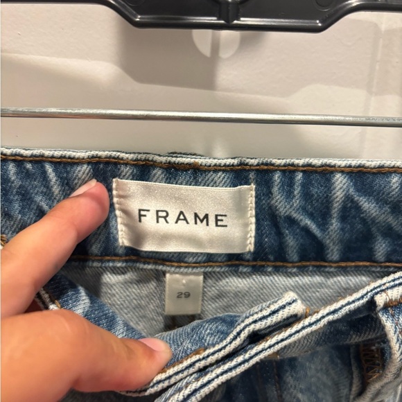 FRAME DIVINE BARREL JEANS RELEASED INSIDE STEP FRAY, SIZE 29 - Picture 5 of 7